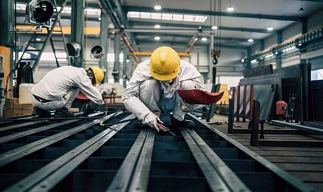 Çiğli Eski Eşya Atımı